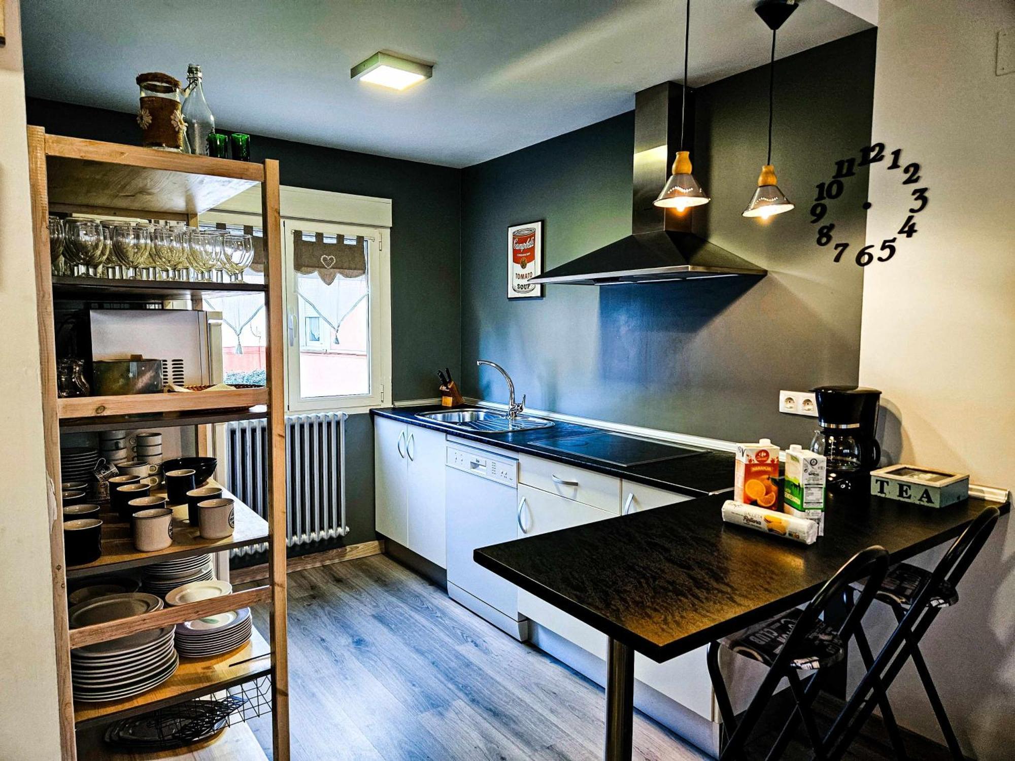 Oak House Oakplacescom レオン エクステリア 写真