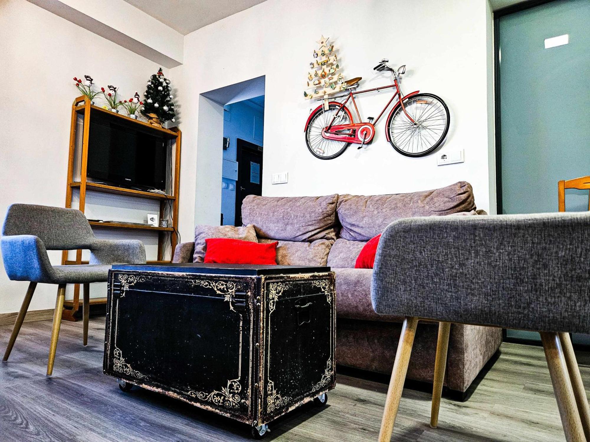 Oak House Oakplacescom レオン エクステリア 写真